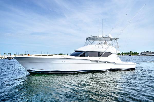 Hatteras 60 Convertible Five Star