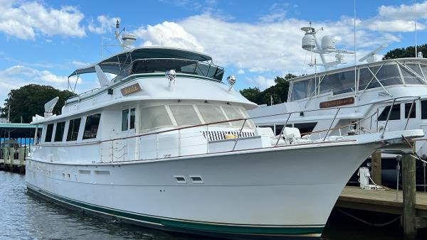 Hatteras Motoryacht