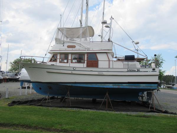 Albin 36 Trawler