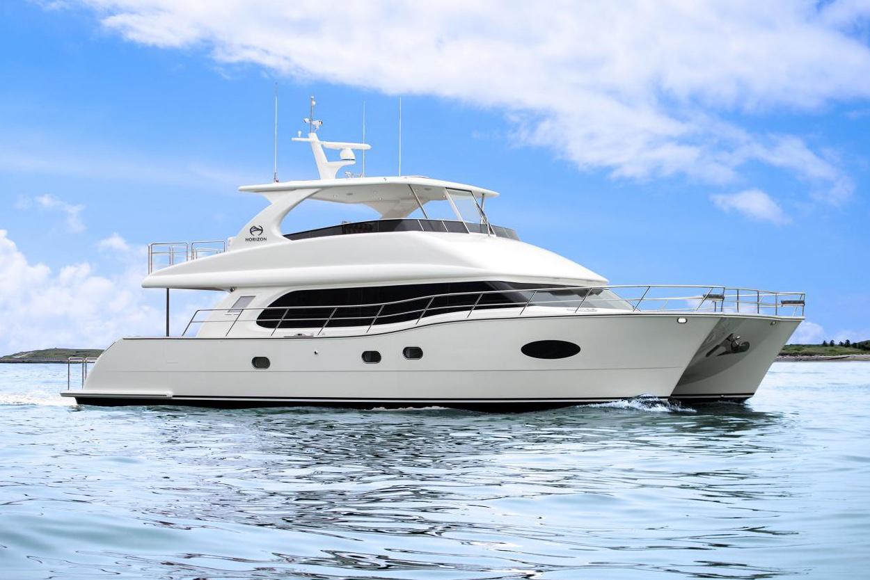Horizon Boat image