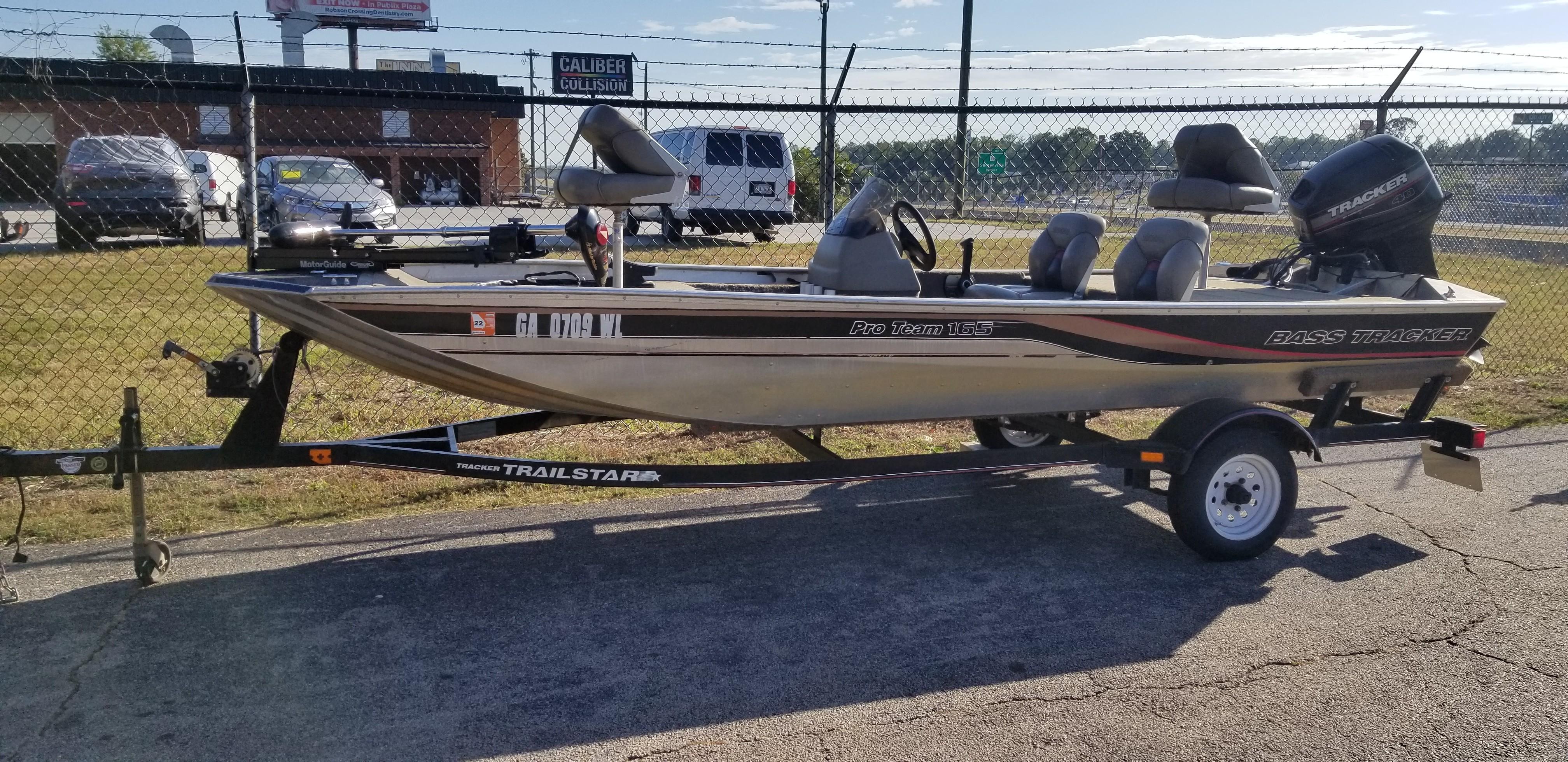 2001 Tracker Pro 165, Oakwood Georgia - boats.com