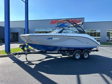 2026 Yamaha Boats AR220