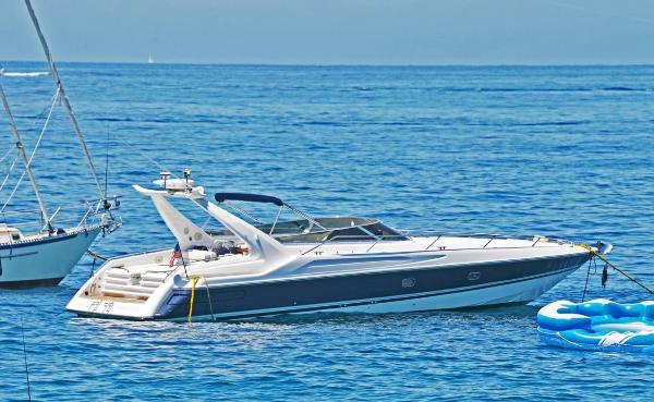1994 Sunseeker Apache 45