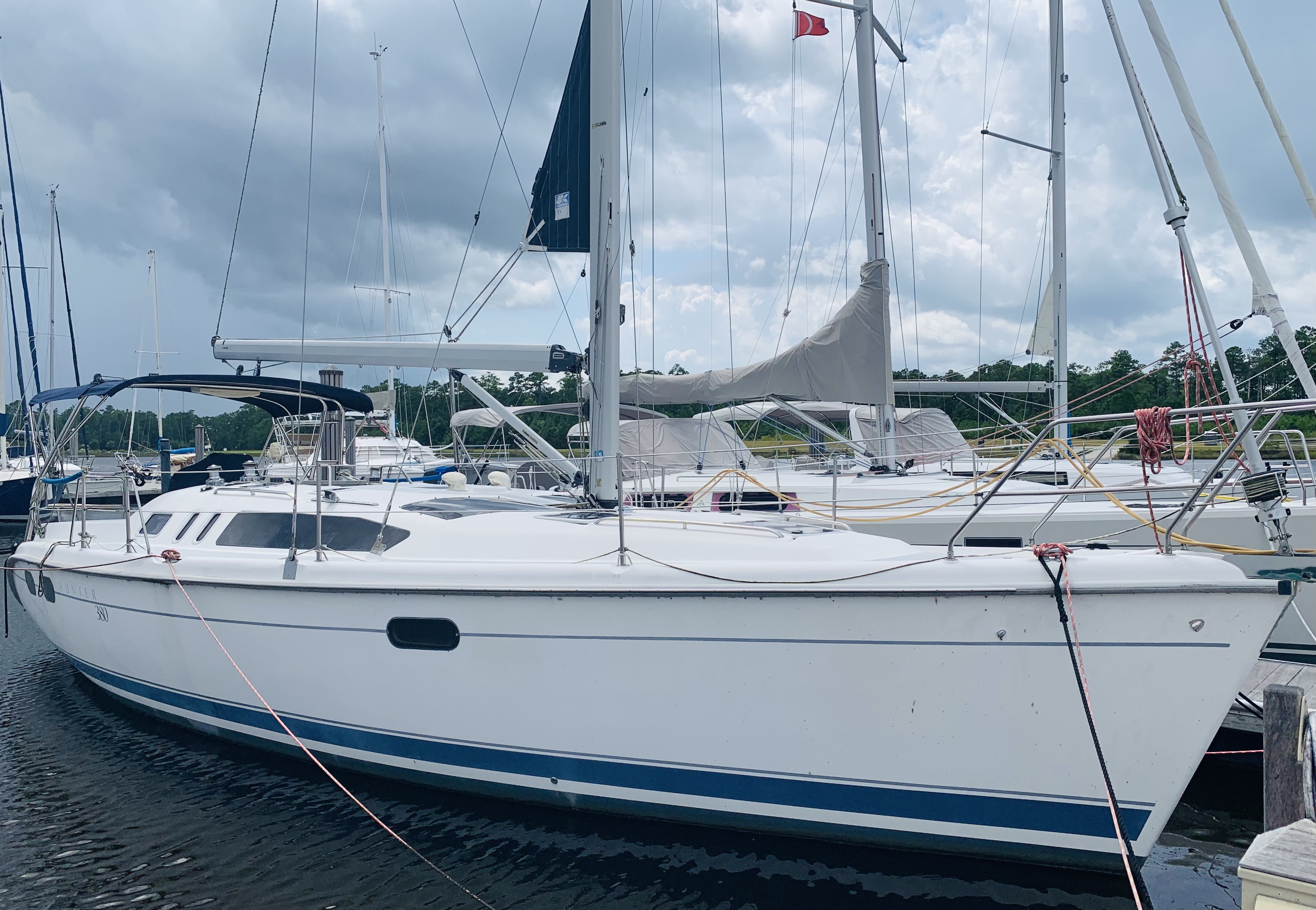 01 Hunter 380 Oriental United States Boats Com 01 Hunter 380 Oriental United States Boats Com