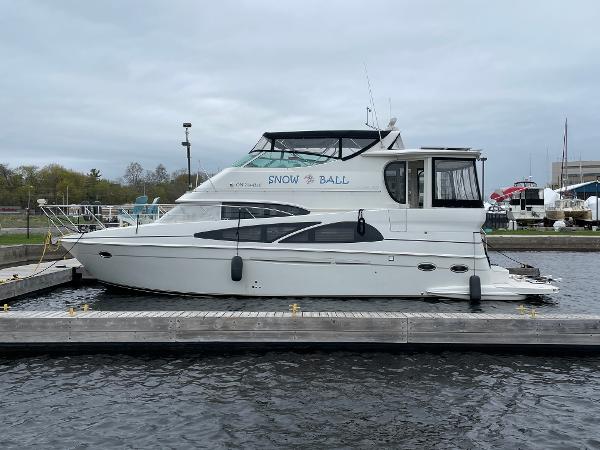 2005 Carver 46 Motor Yacht
