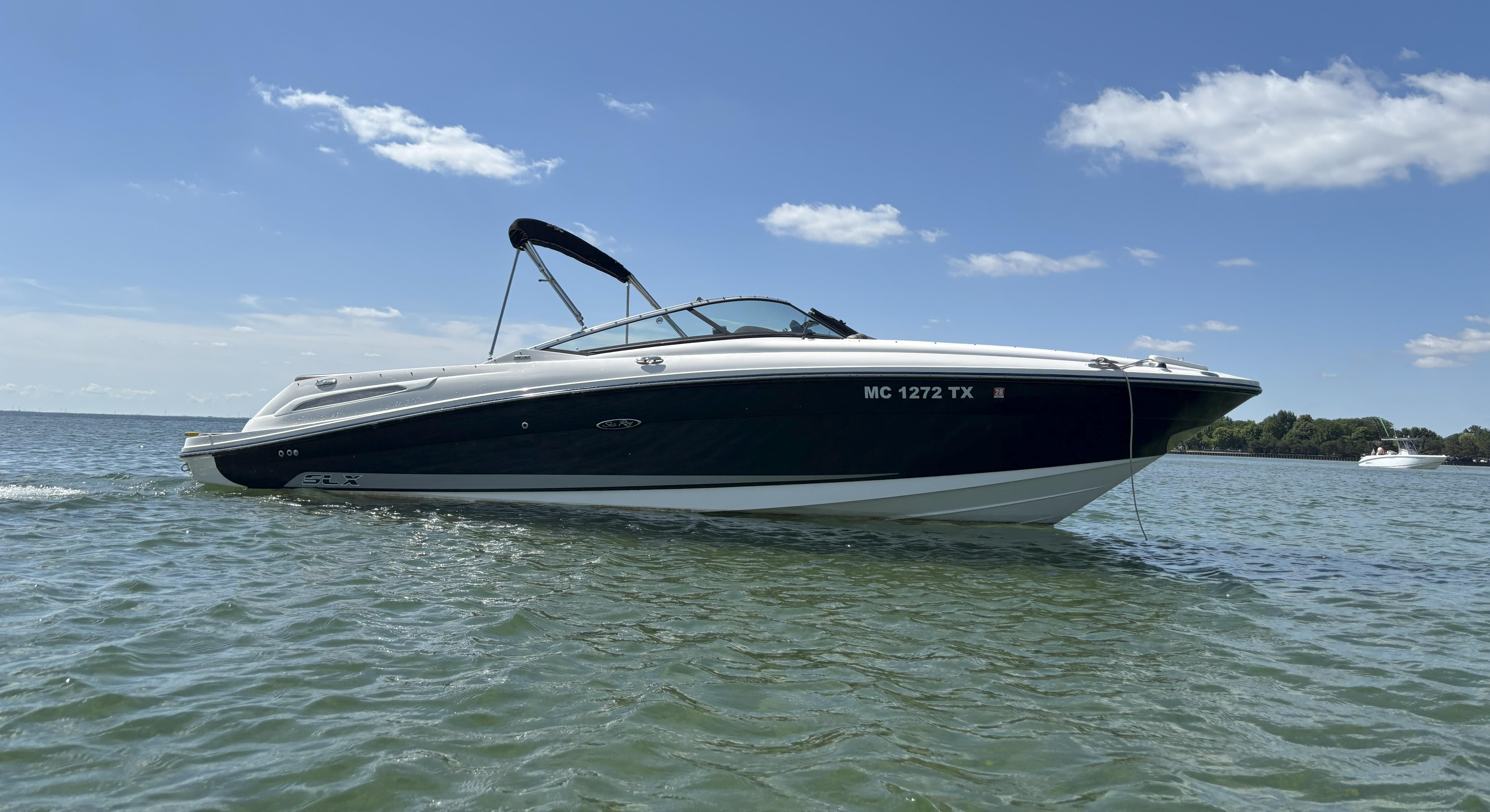 Sea Ray 250 SLX
