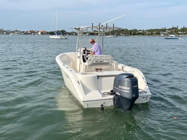 2014 Cobia 201 Center Console