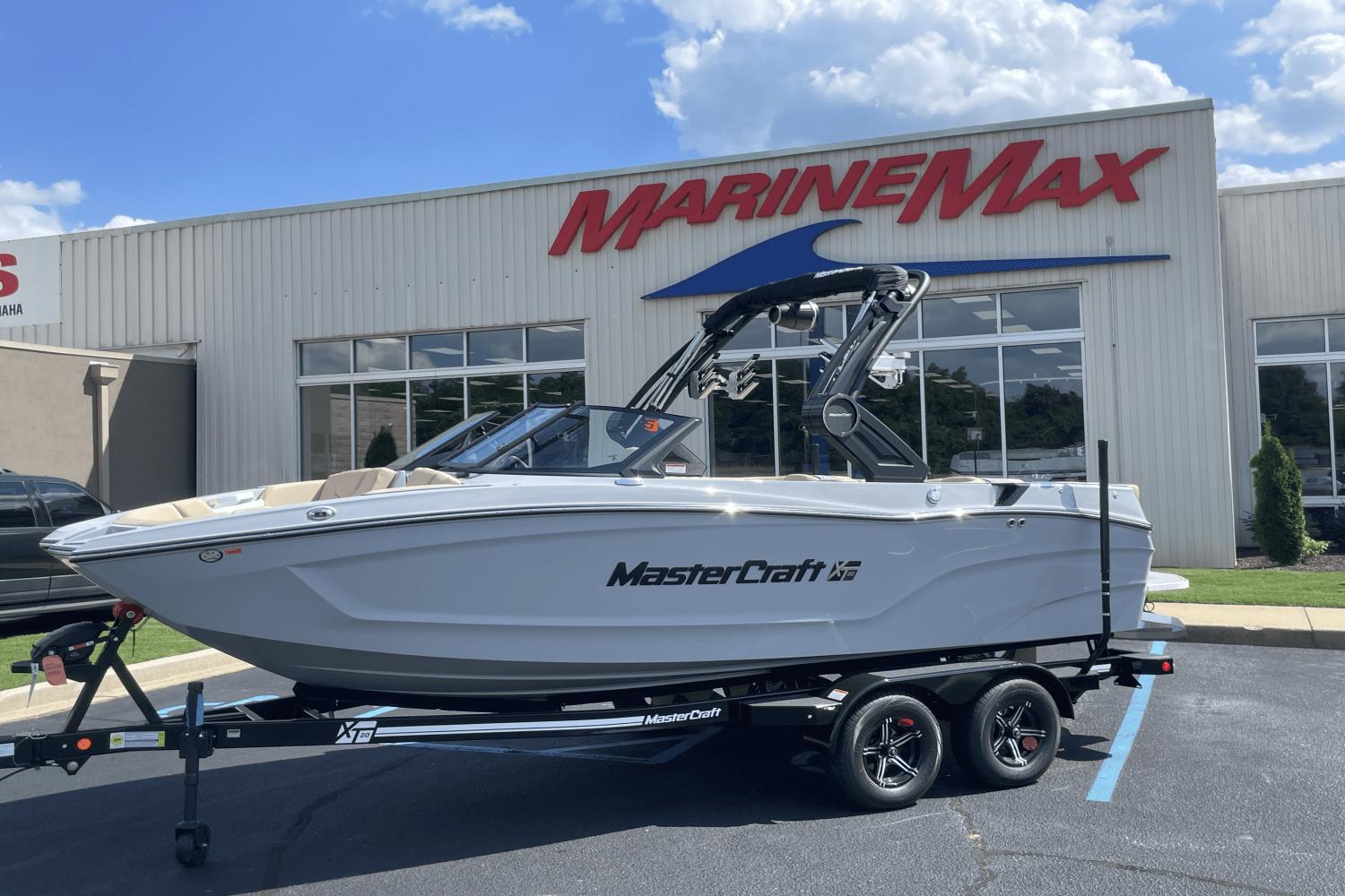 2024 MasterCraft XT20