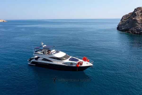 Fairline Squadron 58 1000384651.jpg
