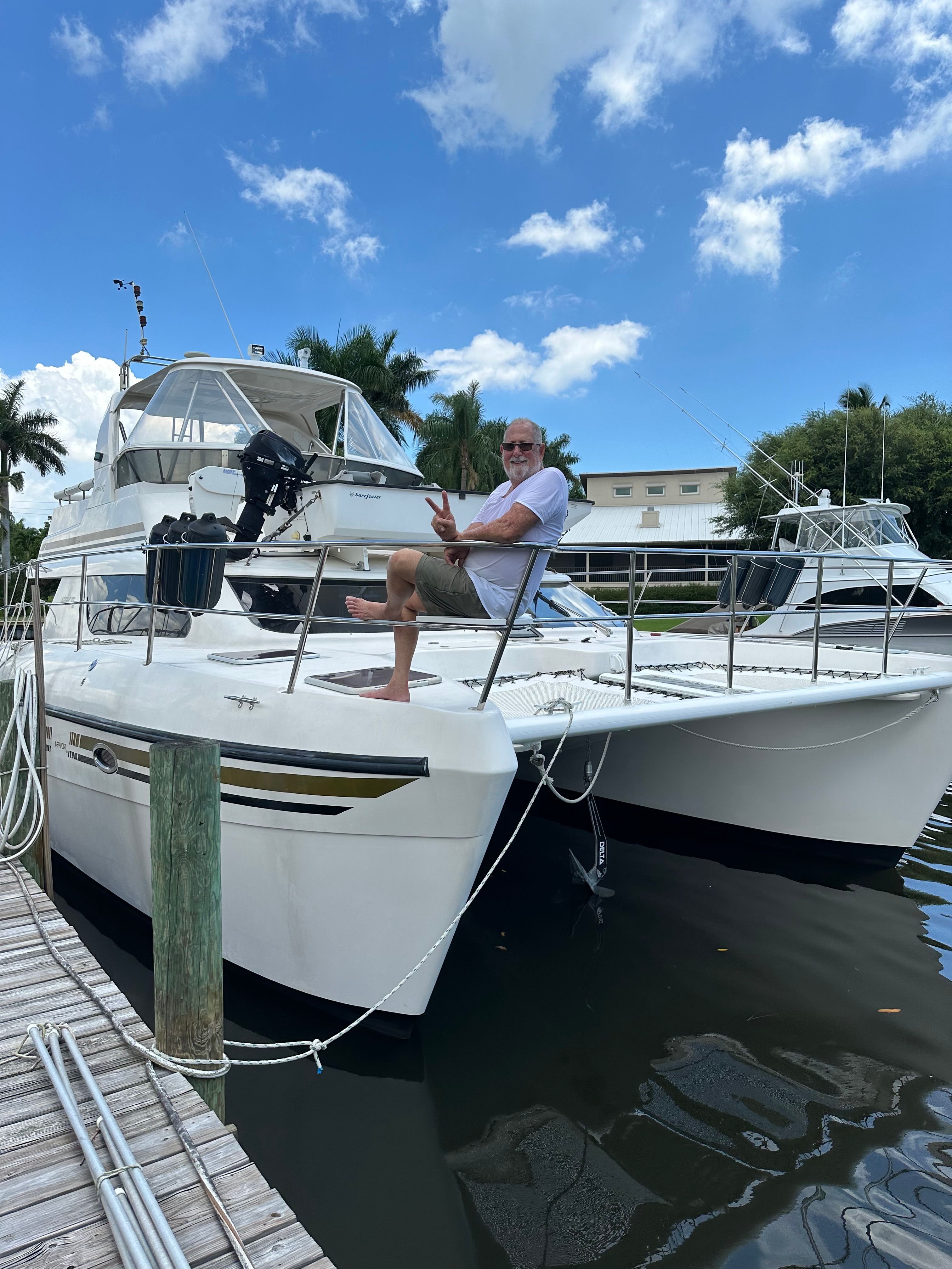 2007 Africat Marine 420