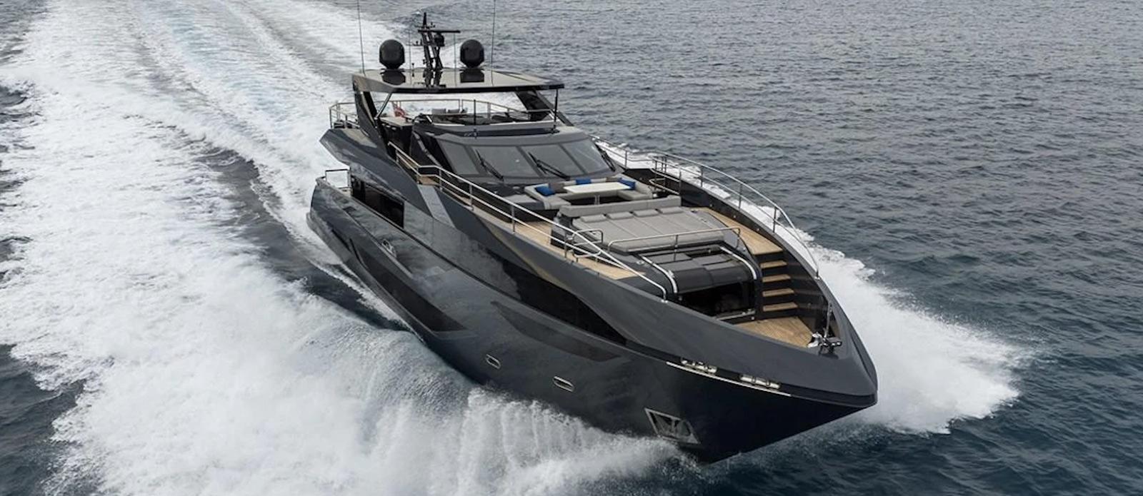 2023 Sunseeker 100 Yacht