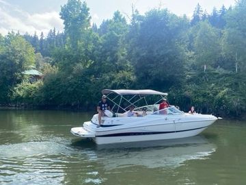 2002 Maxum 2400 SD