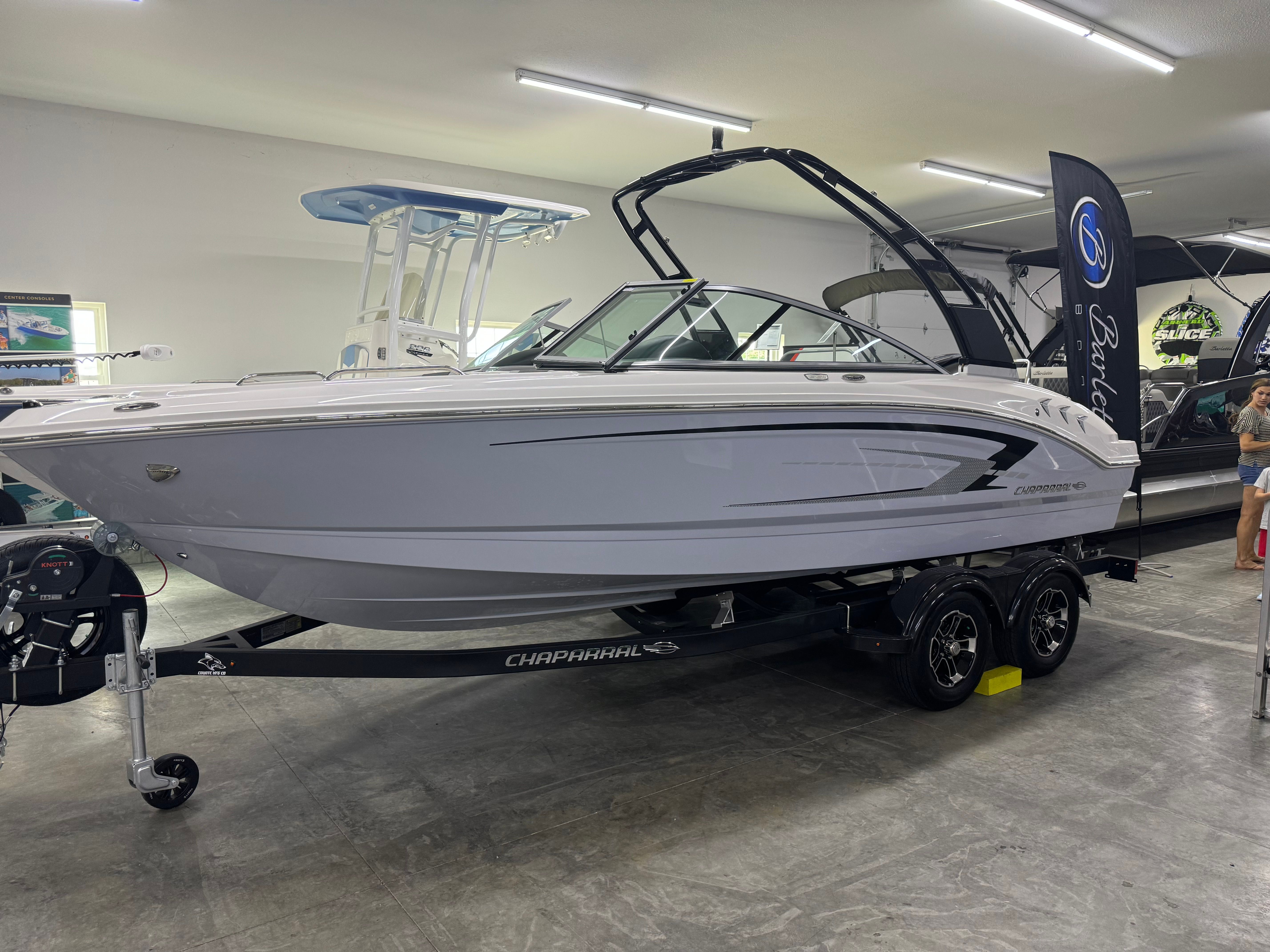 2024 Chaparral 23 SSi