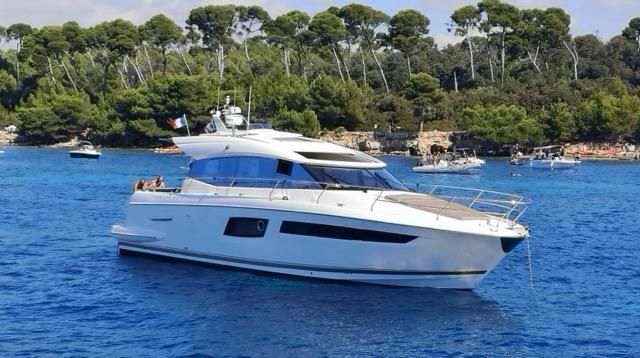 2015 Prestige 500 S