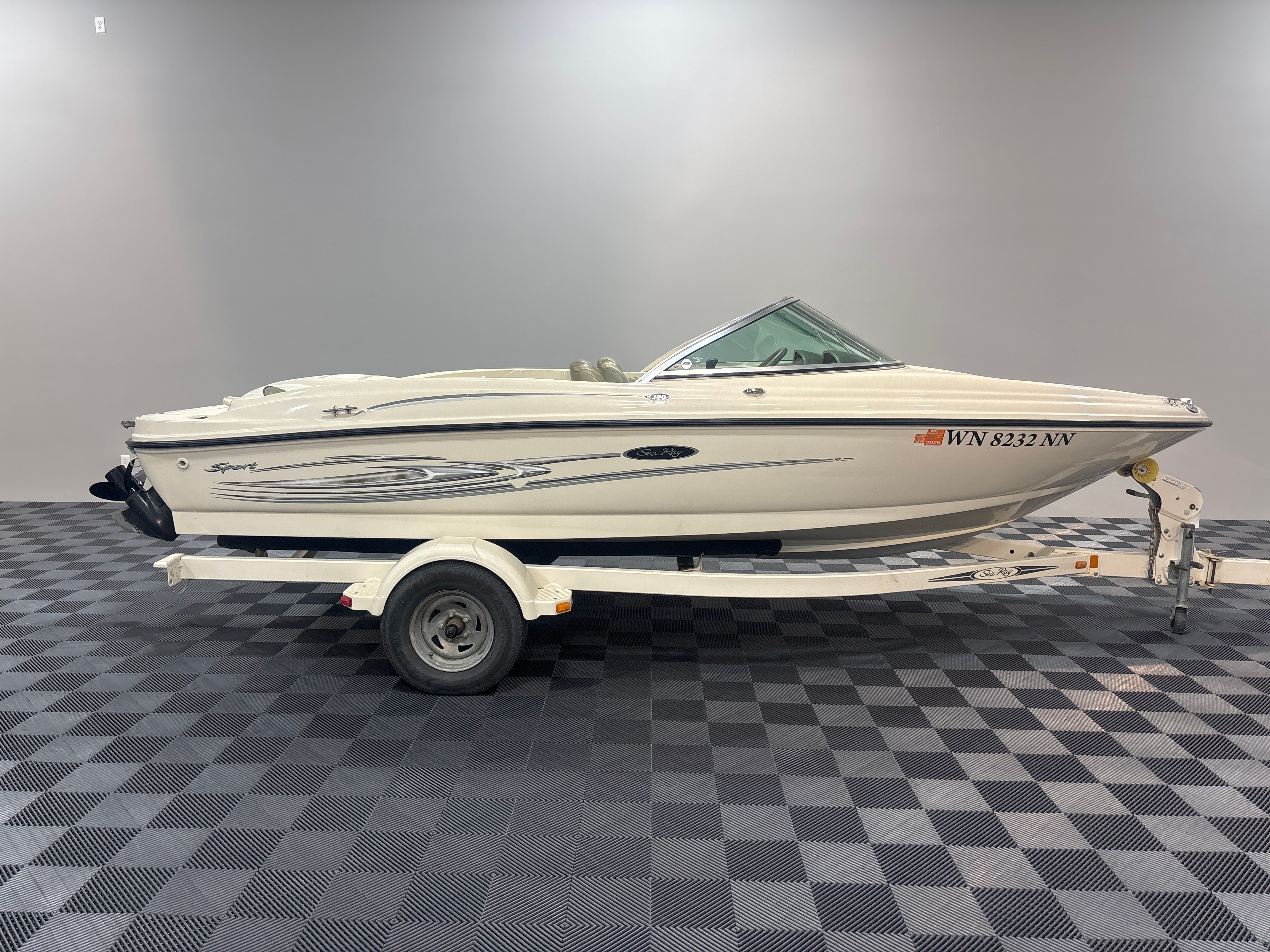 2004 Sea Ray 180 Sport