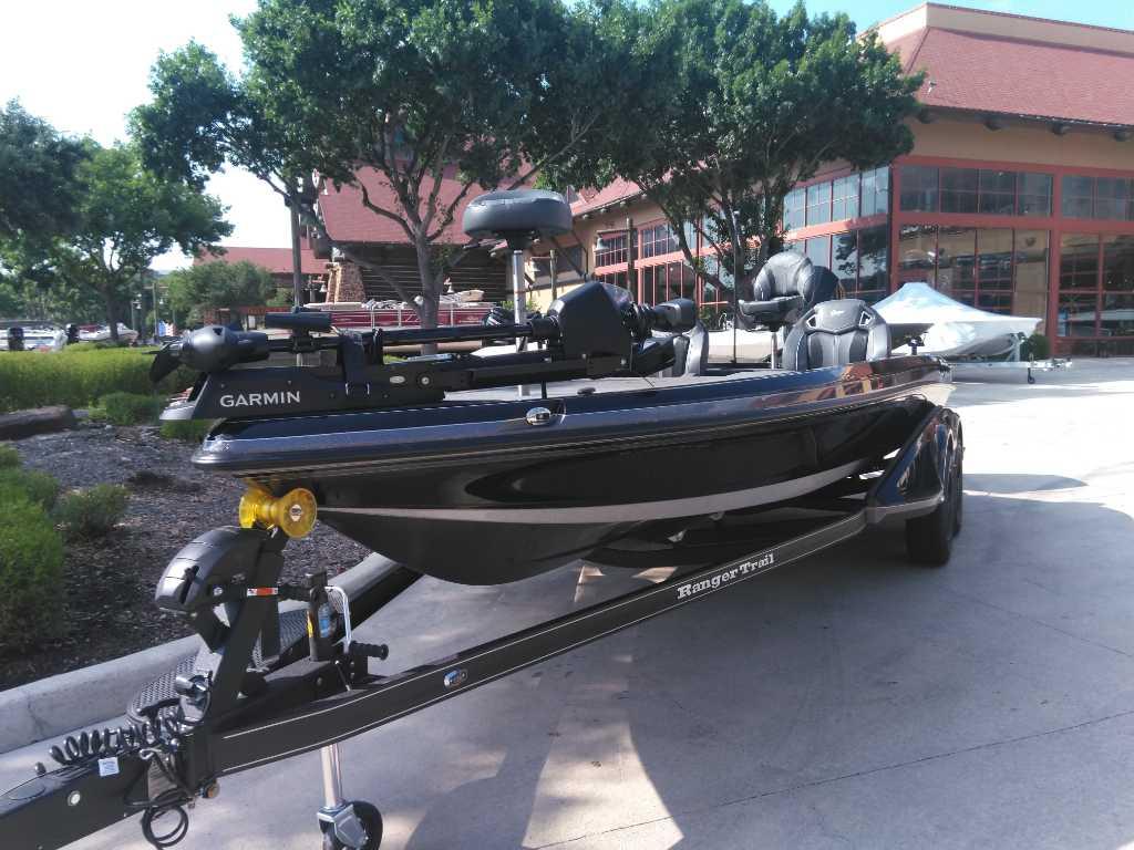 2025 Ranger Z521R Cup-Equipped