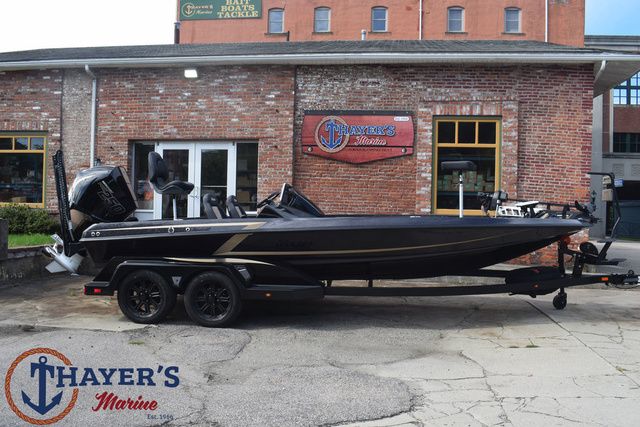 2026 Ikon Boats LXE21