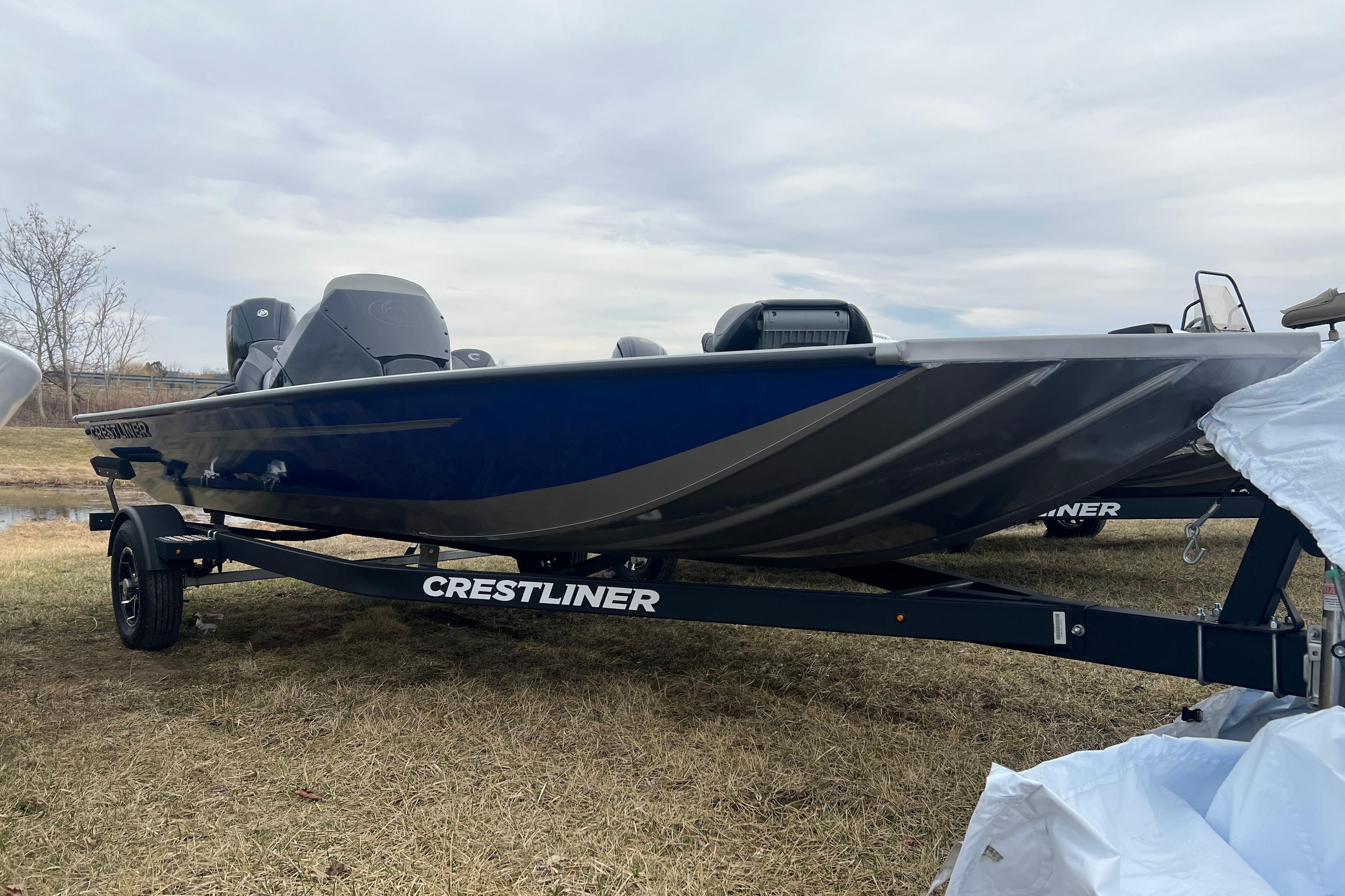 2025 Crestliner XF 189