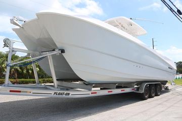 2022 Twin Vee 340 GFX