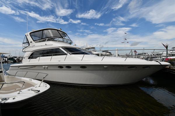 2001 Sea Ray 480 Sedan Bridge