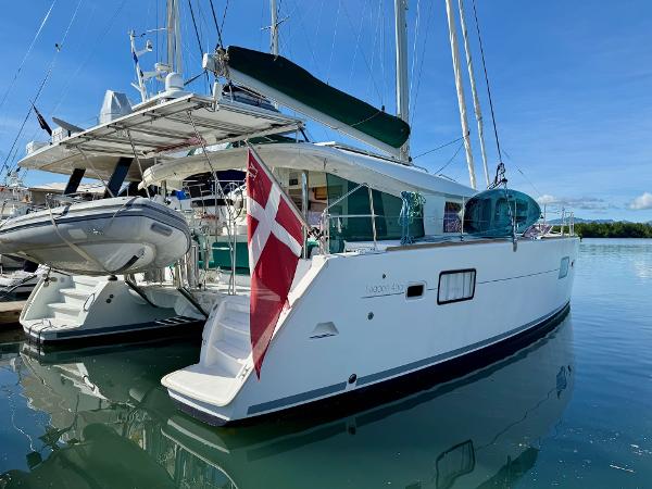 Lagoon 400