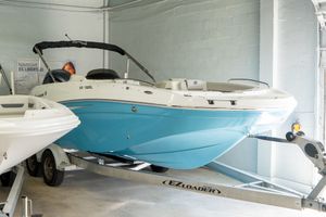 Hurricane SunDeck Sport 192 RL OB