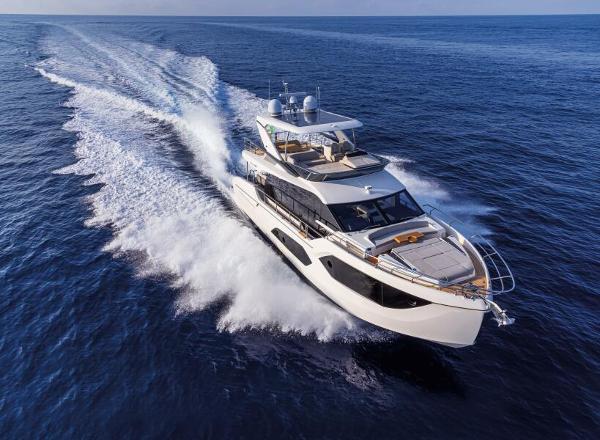 Absolute 60 FLYBRIDGE Profile