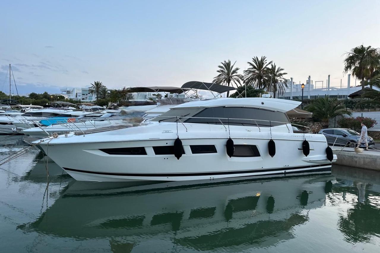 2013 Prestige 500 S