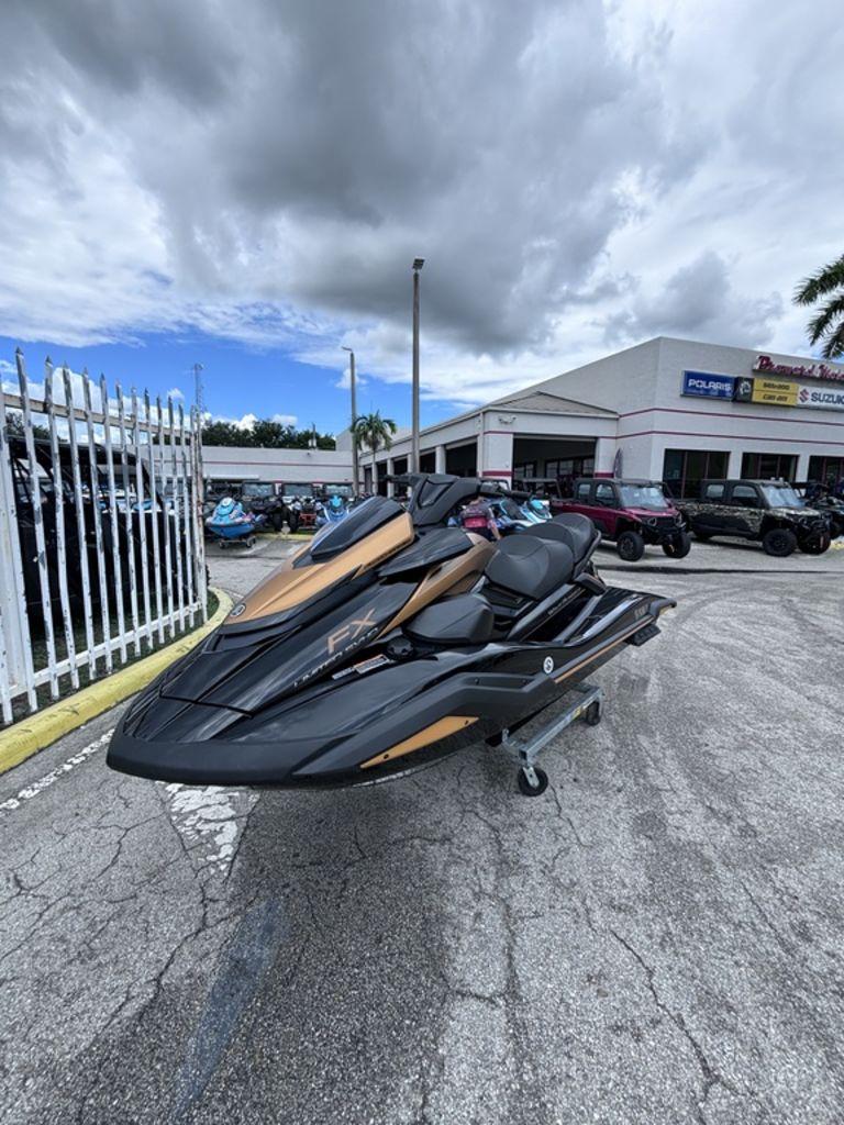 Yamaha Boats FX® Limited SVHO®