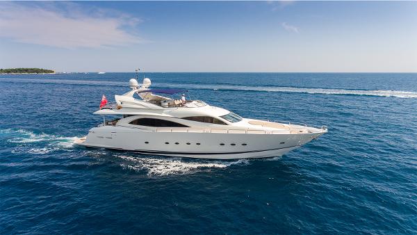 2002 Sunseeker 94 Yacht