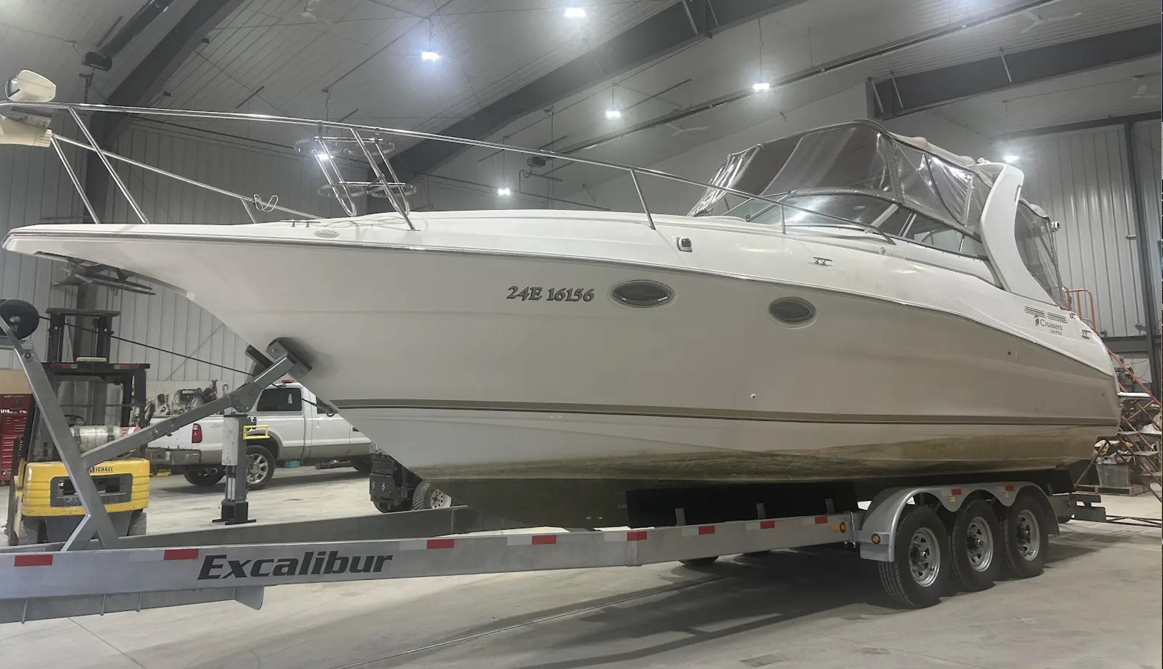 1998 Cruisers 3175