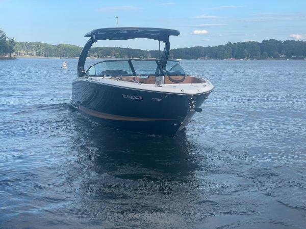 2023 Chaparral 287 SSX Black Edition