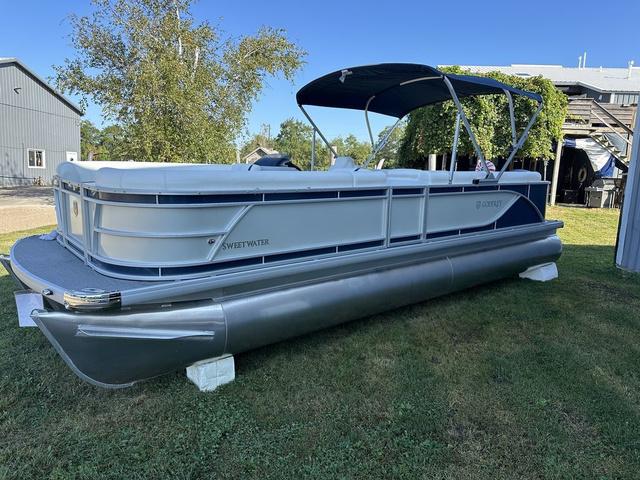 2024 Godfrey Sweetwater 2486 SB Sport Tube 27 In. Package