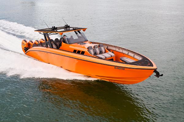 2023 Midnight Express 43' Solstice