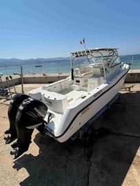 2006 Boston Whaler 305 Conquest