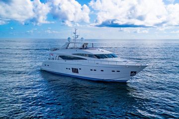 2010 Princess 95 Motor Yacht