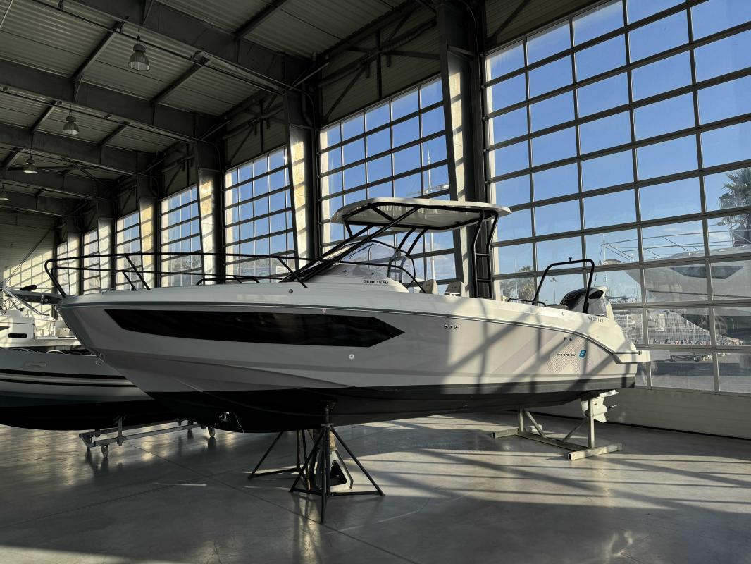 2025 Beneteau Flyer 8 SUNdeck