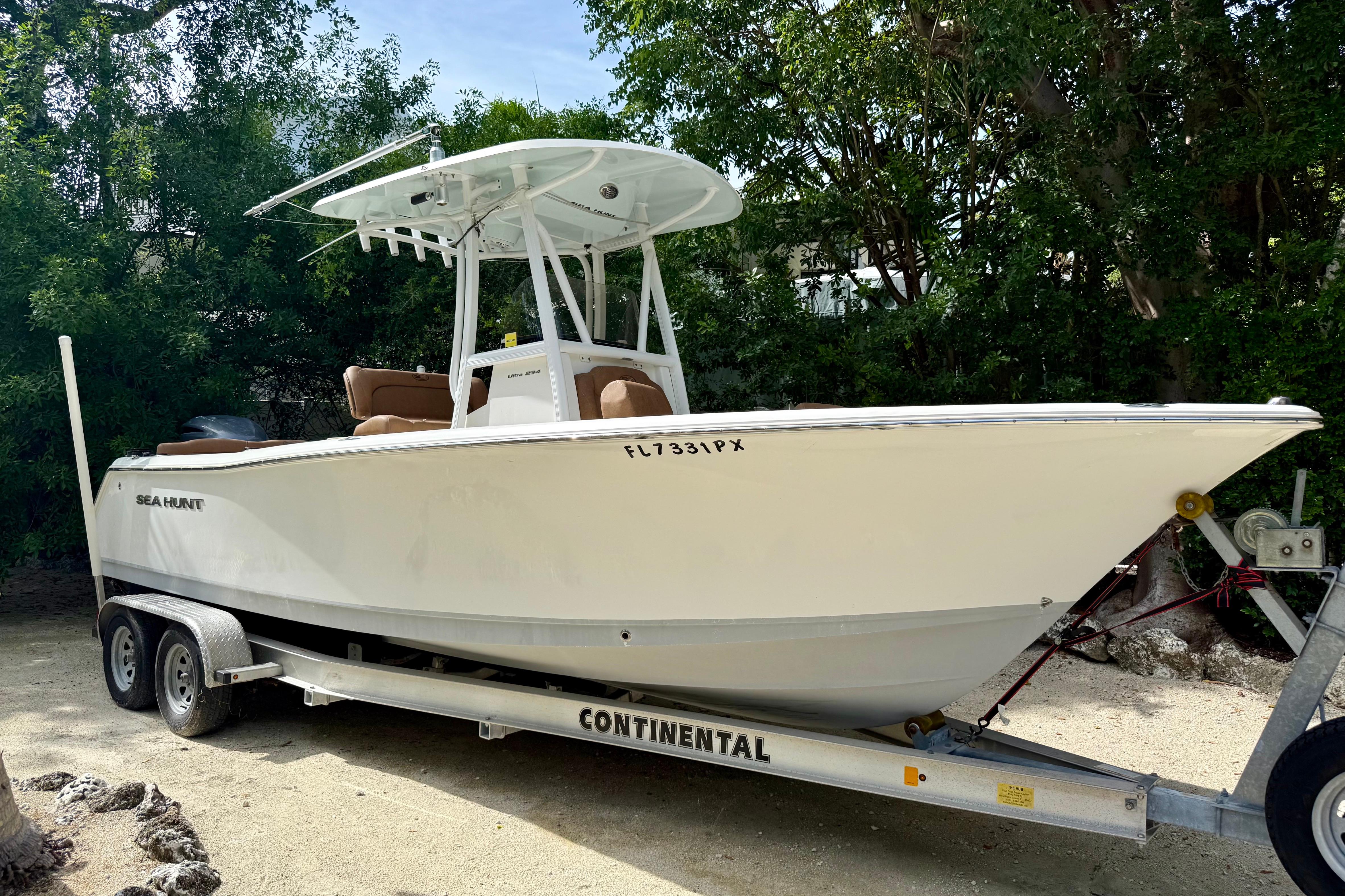 2015 Sea Hunt Ultra 234