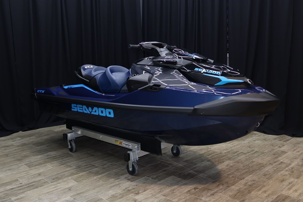 2025 Sea-Doo GTX™ 230 Tech, Audio, iDF, iBR