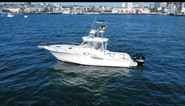 1996 Shearwater Boatworks 33 Express