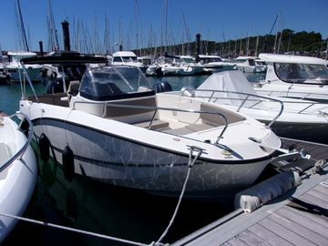 2016 Quicksilver Activ 755 Open