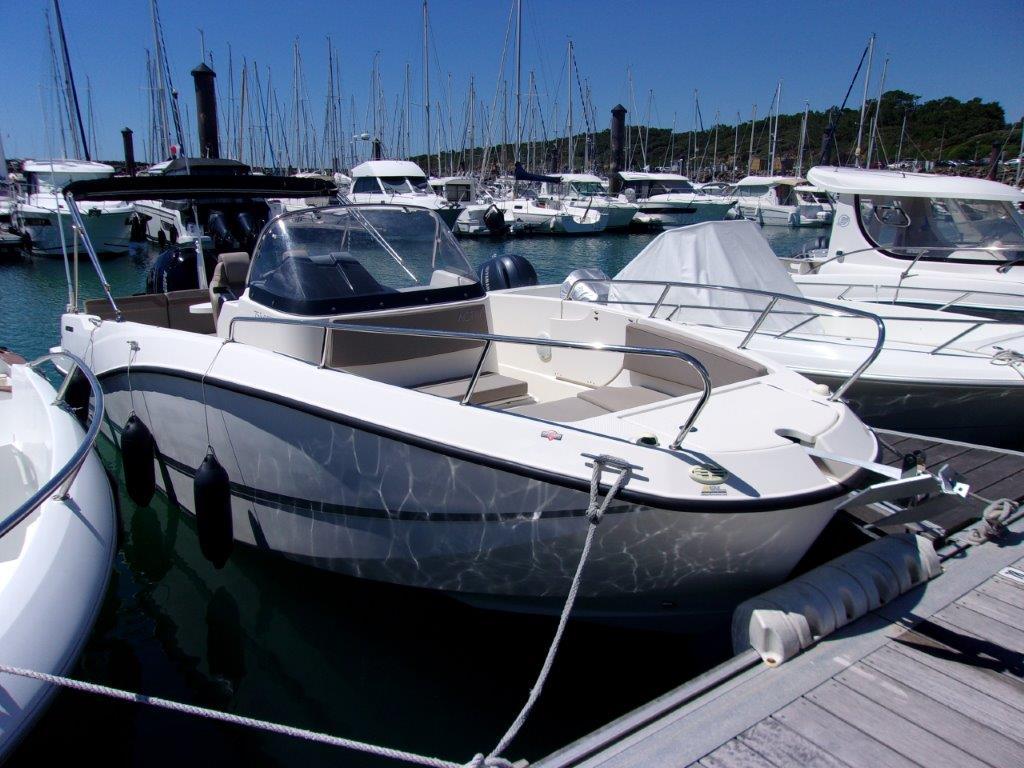 2016 Quicksilver Activ 755 Open