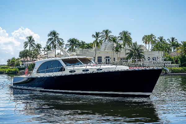 Palm Beach Motor Yachts PB55