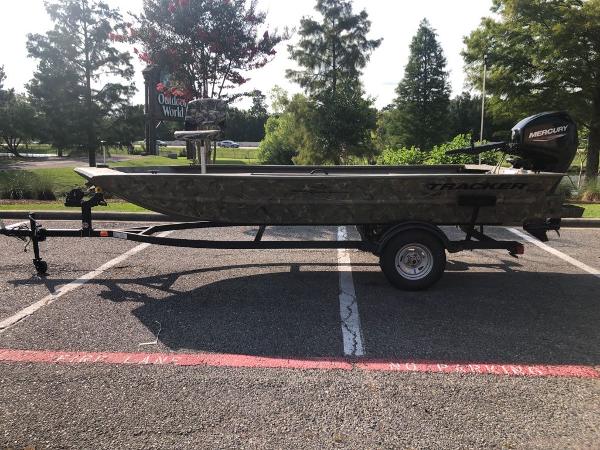 2025 Tracker Grizzly 1654 T Sportsman