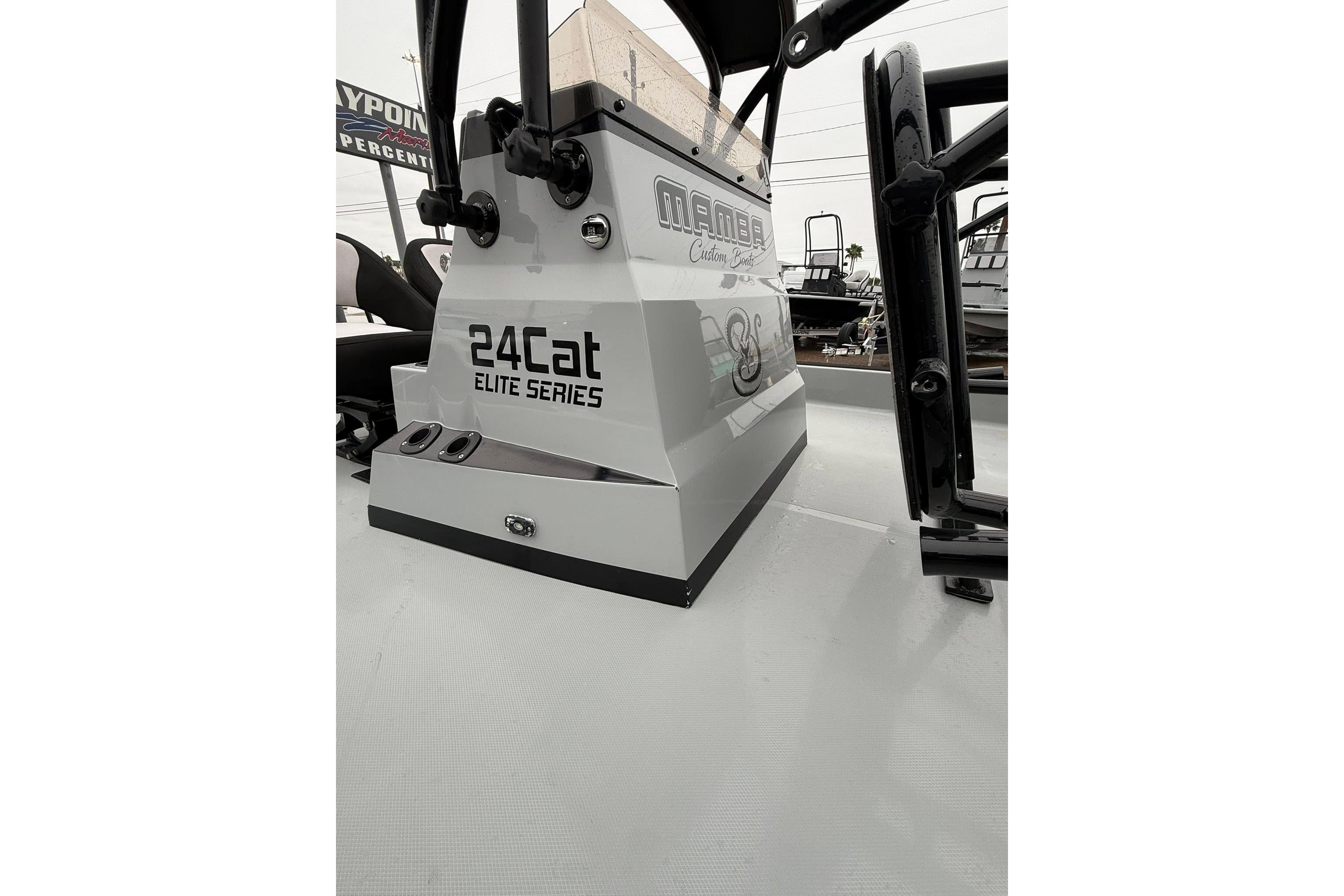 2026 Mamba 24 Cat Elite