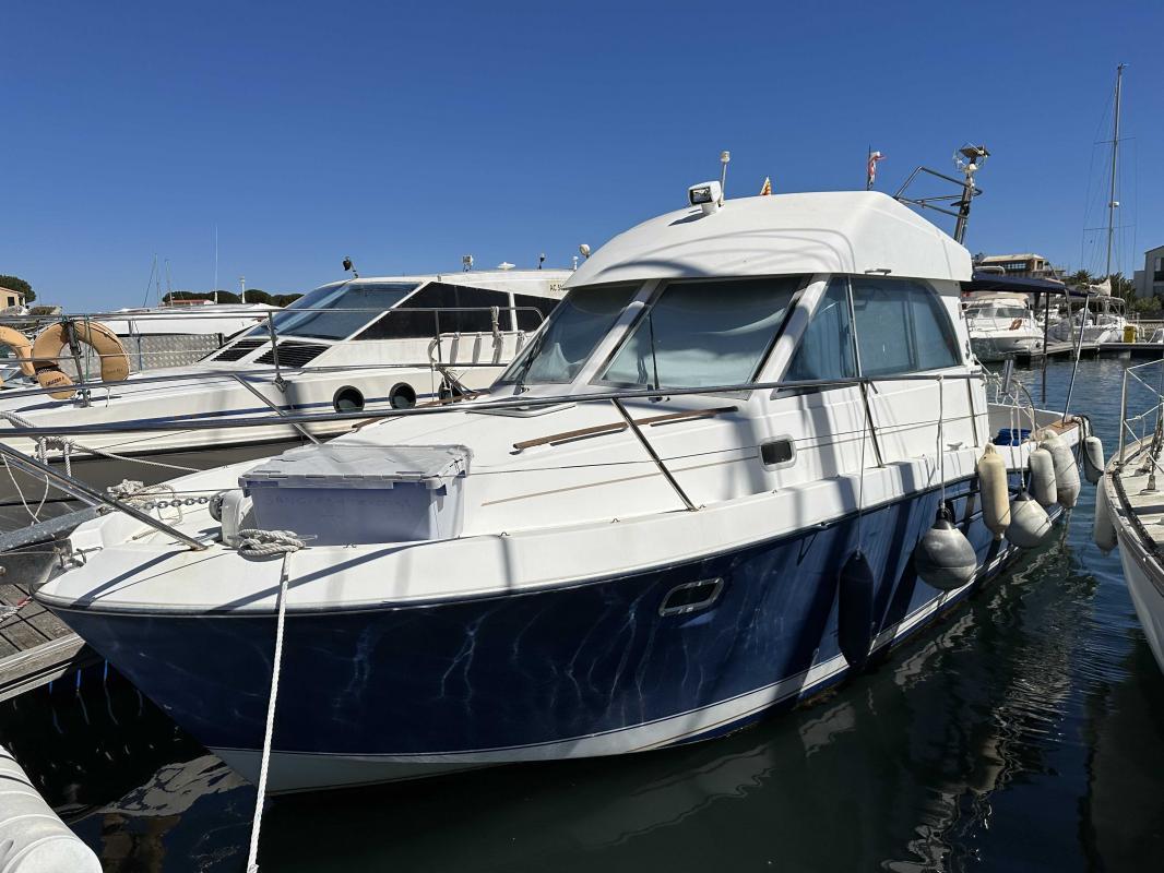 Beneteau Antares 9