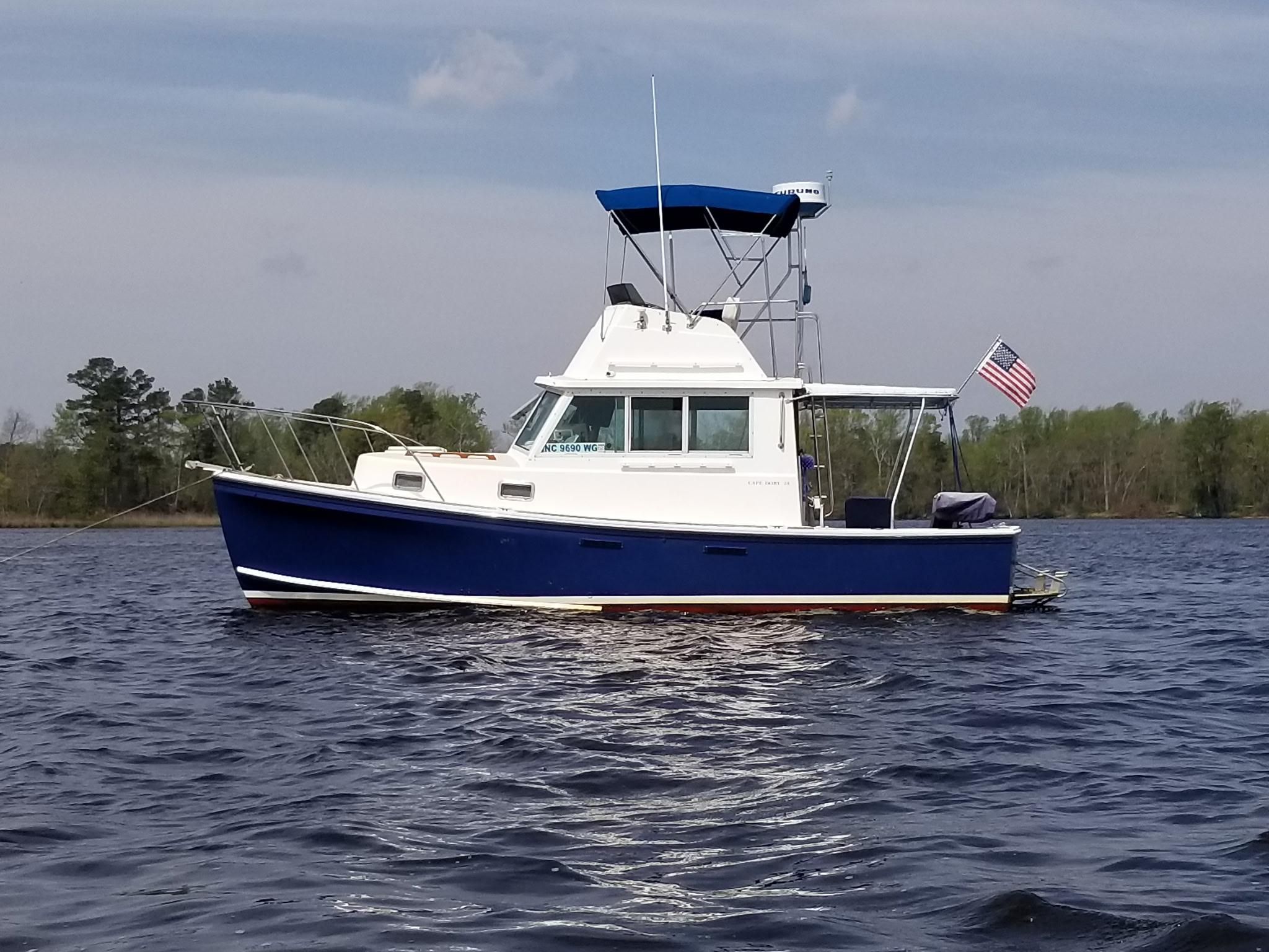 1988 Cape Dory 28 Flybridge