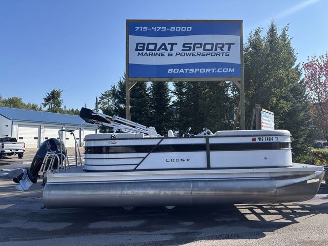 2022 Crest Classic LX 200 SLC