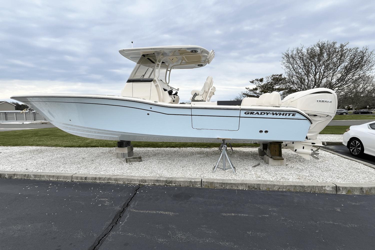 2025 Grady-White 281 Coastal Explorer