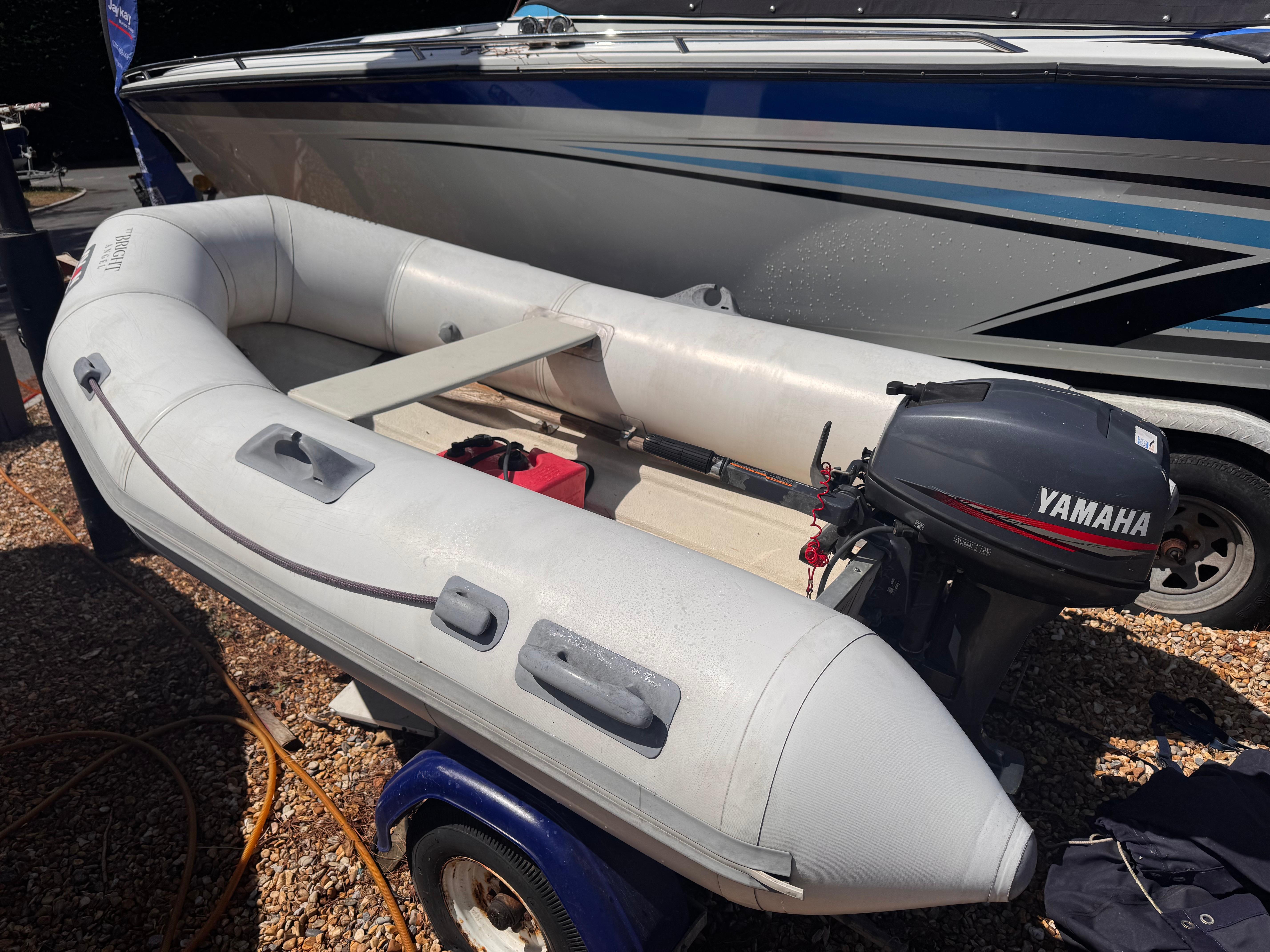 1999 Avon 280